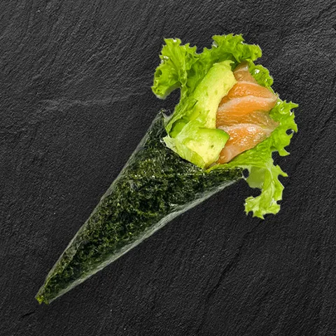 Temaki salmon
