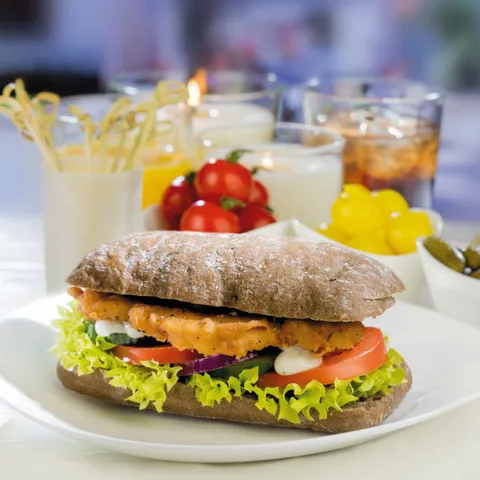 ChickenPlaza kip sandwich