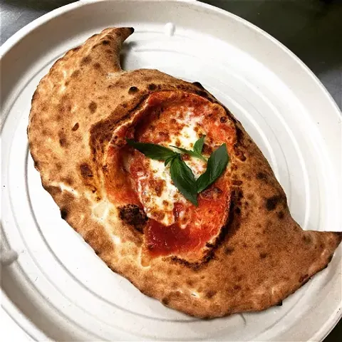 Pizza calzone