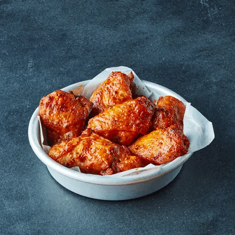 Buffalo Wings met Hot Sauce