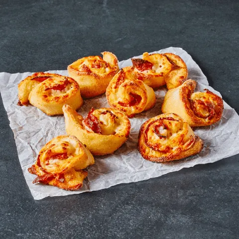 Pepperoni pizzaroll