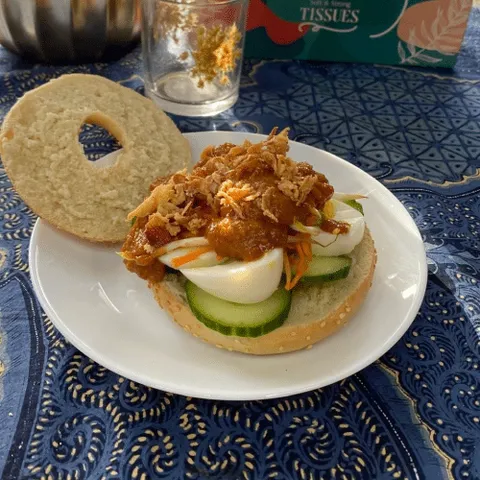 Bagel gado gado