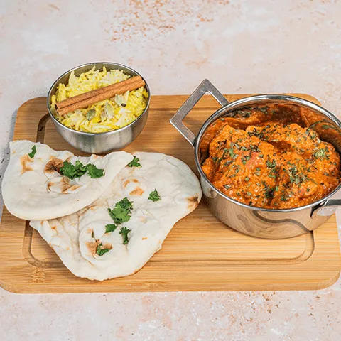 Butter chicken en aloo samosa