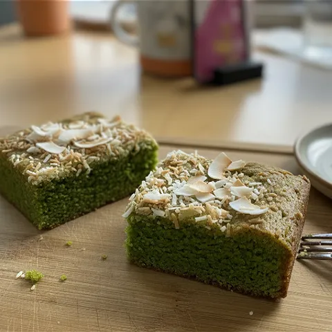 Pandan blondie