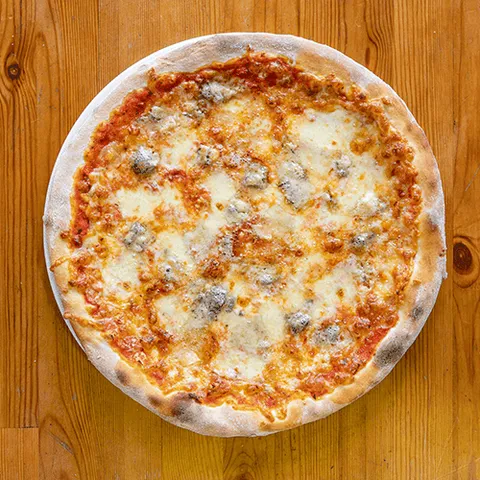 Pizza quattro formaggi