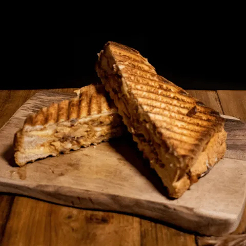 Hete kip tosti