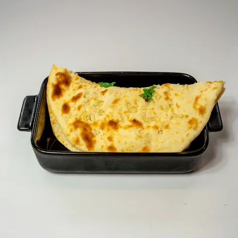 Garlic naan