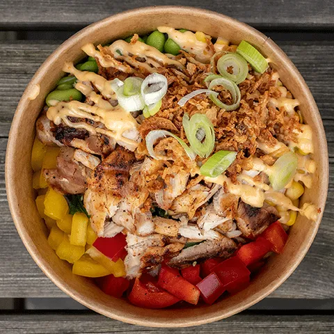 Hot chicken bowl