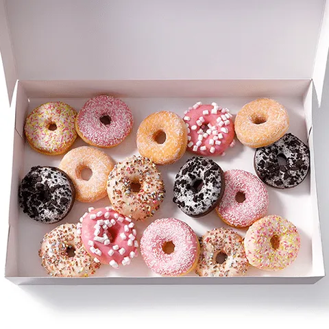 Traktatiebox donuts