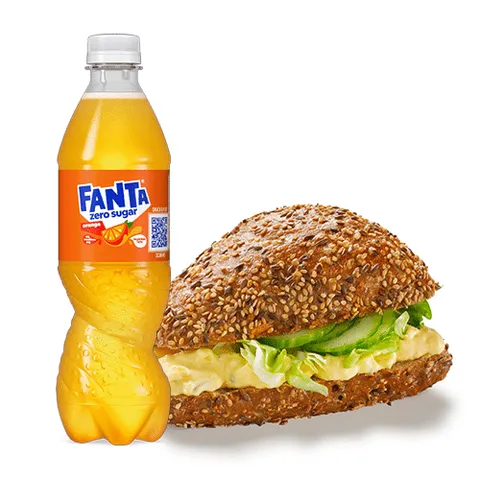 Broodje eiersalade met frisdrank naar keuze