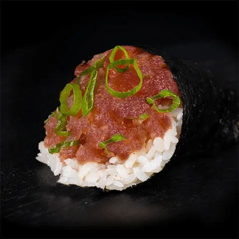 Temaki spicy tuna