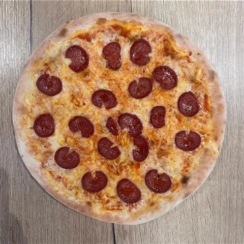 Pizza sucuk