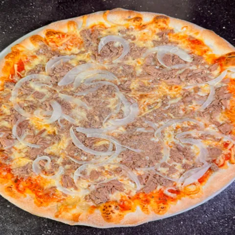 Pizza tonno