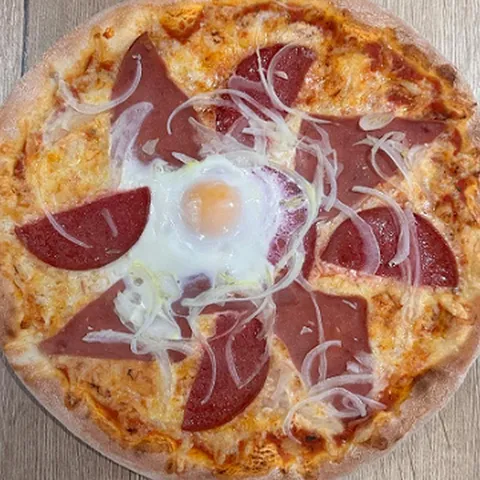 Pizza carbonara