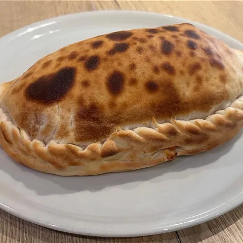 Pizza calzone lamsshoarma