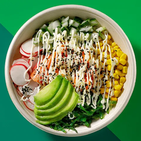 The fresh salmon of tuna bowl vegan