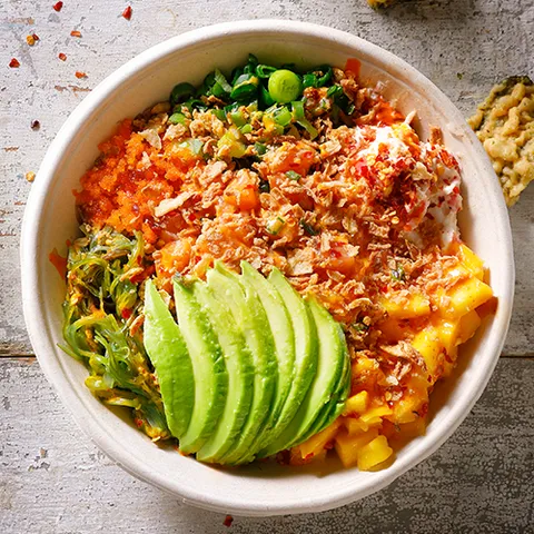 Spicy salmon of tuna bowl