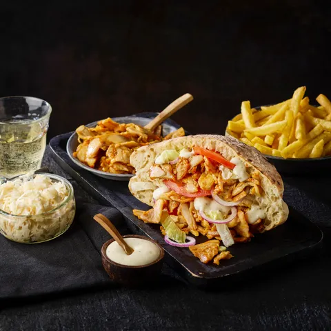 Kipdöner-kipshoarma menu