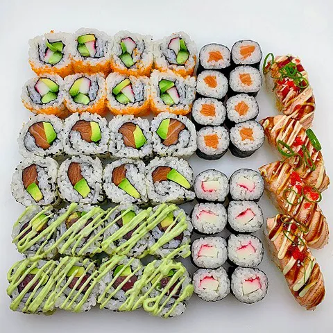 Sushi box 3