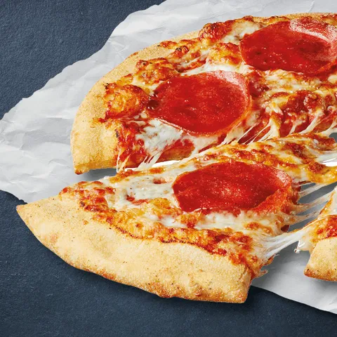 Salami Pizza
