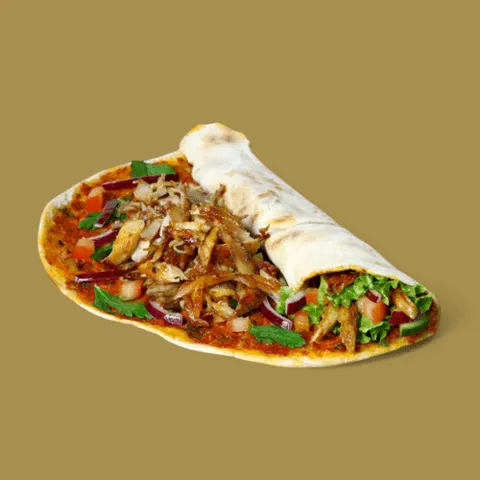 Turkse pizza met shoarma en kaas