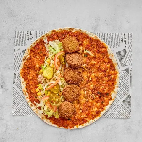 Lahmacun falafel