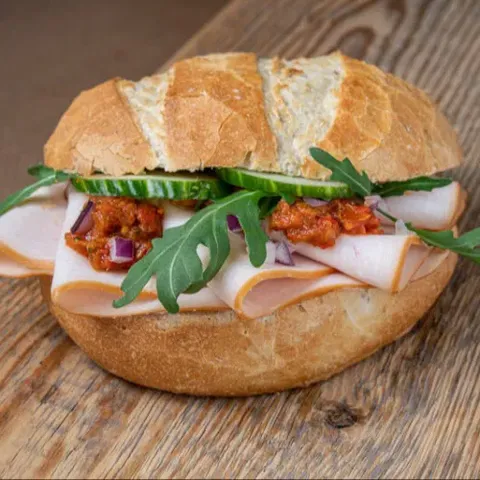 Broodje vega kip rucola