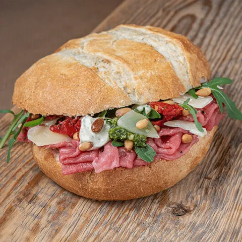 Broodje carpaccio truffelmayonaise
