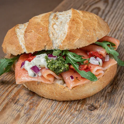 Broodje gerookte zalm citroen dille-mayonaise