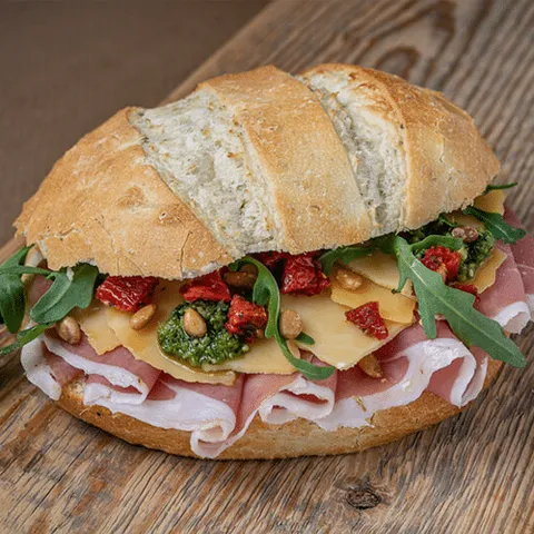 Broodje parmaham oude kaas