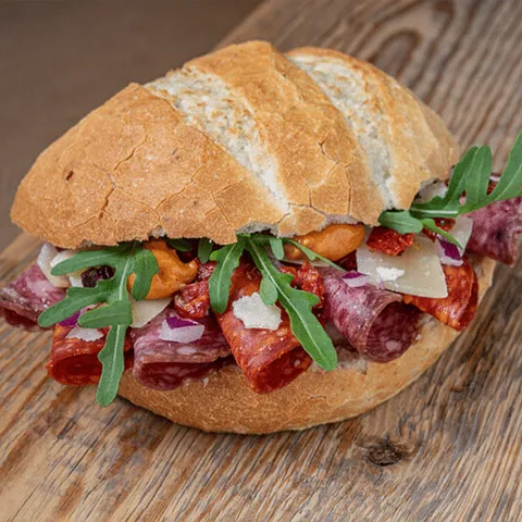 Broodje salami special