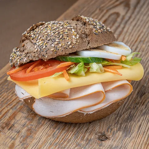 Broodje vegetarische kipworst kaas