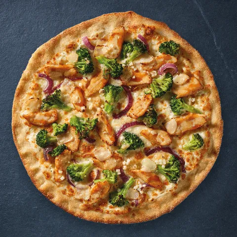 Garlic Chicken & Broccoli pizza