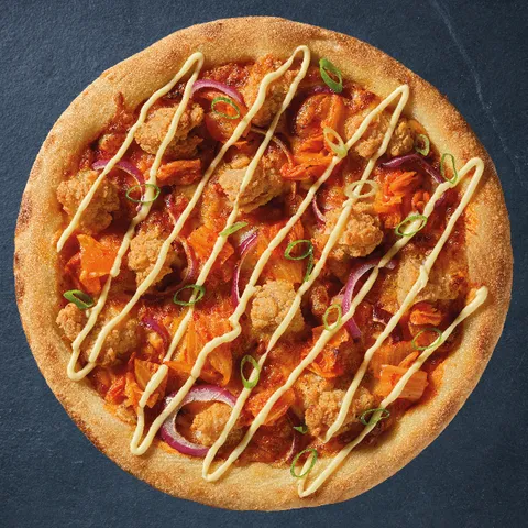 Crispy Chicken Kimchi Pizza
