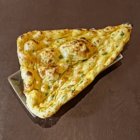Garlic naan
