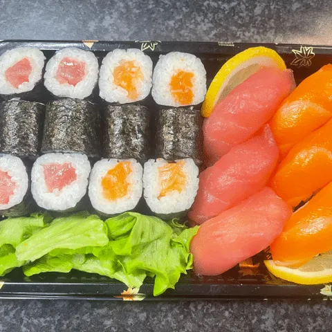 Sushi zalm en tonijn 18 stuks