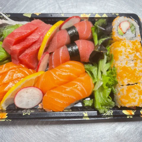 Sushi sashimi box 14 stuks