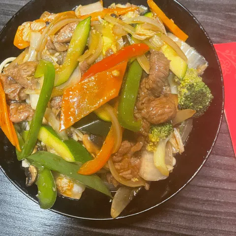 Gebakken rijst met beef
