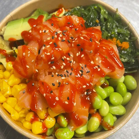 Poké bowl zalm