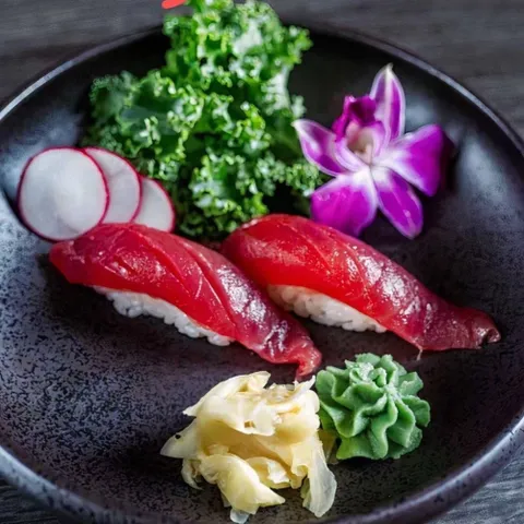 Tonijn nigiri