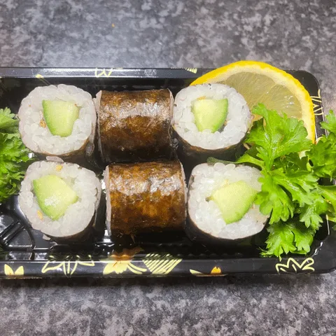 Komkommer maki