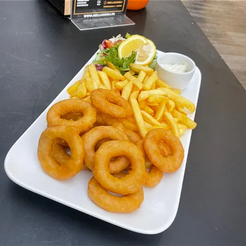 Calamares met Patat Box
