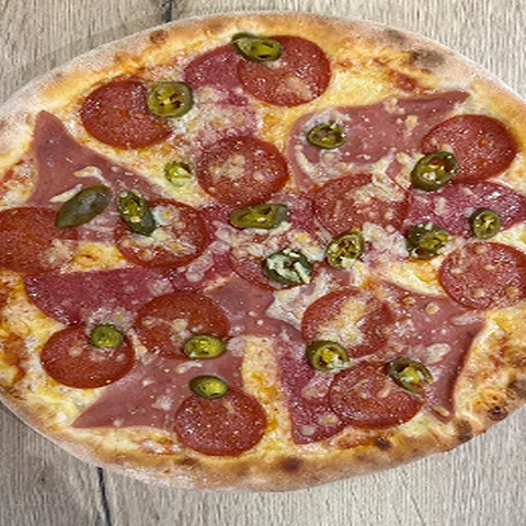 Pizza de peperbus