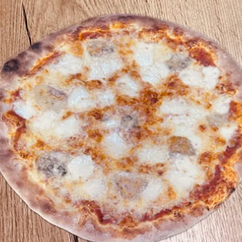 Pizza quattro formaggi