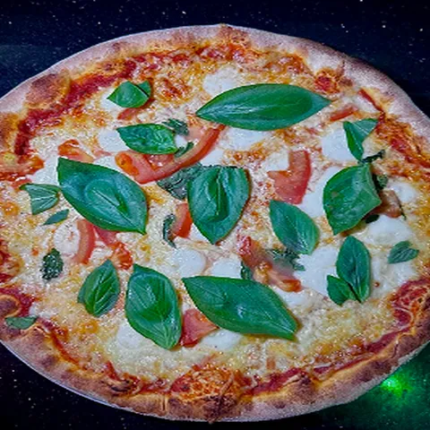 Pizza Caprese