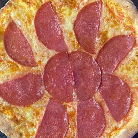 Pizza salami