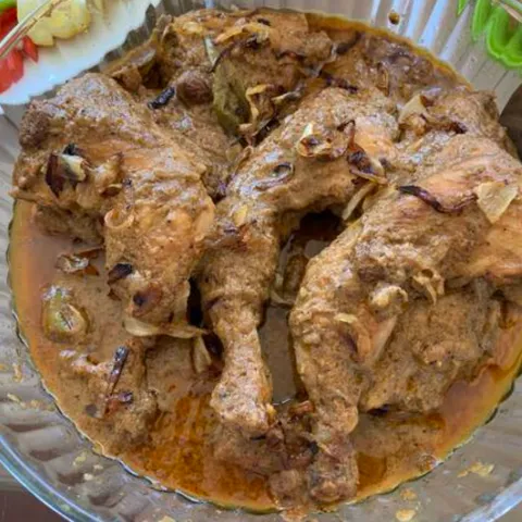 Deshi Gravy Chicken Roast