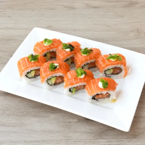 Salmon roll
