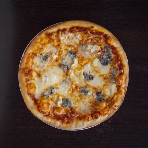 Pizza al quatro formaggio