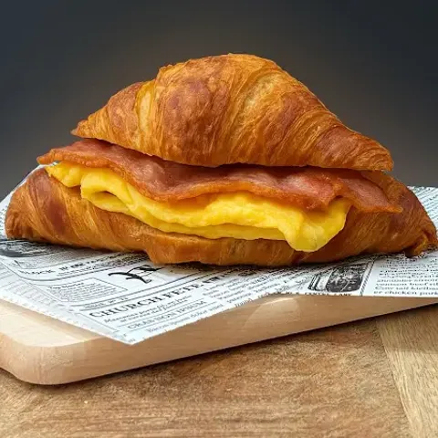 Croissant omelet bacon
